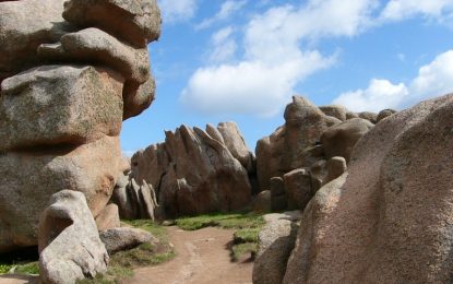 Où commence le sentier des douaniers à Perros Guirec ?