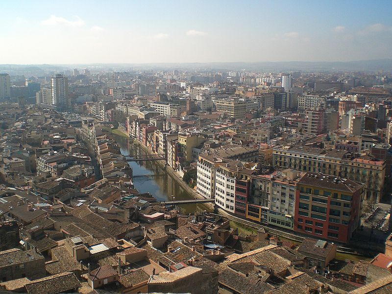 Vue panoramique de Gérone près de Barcelone 